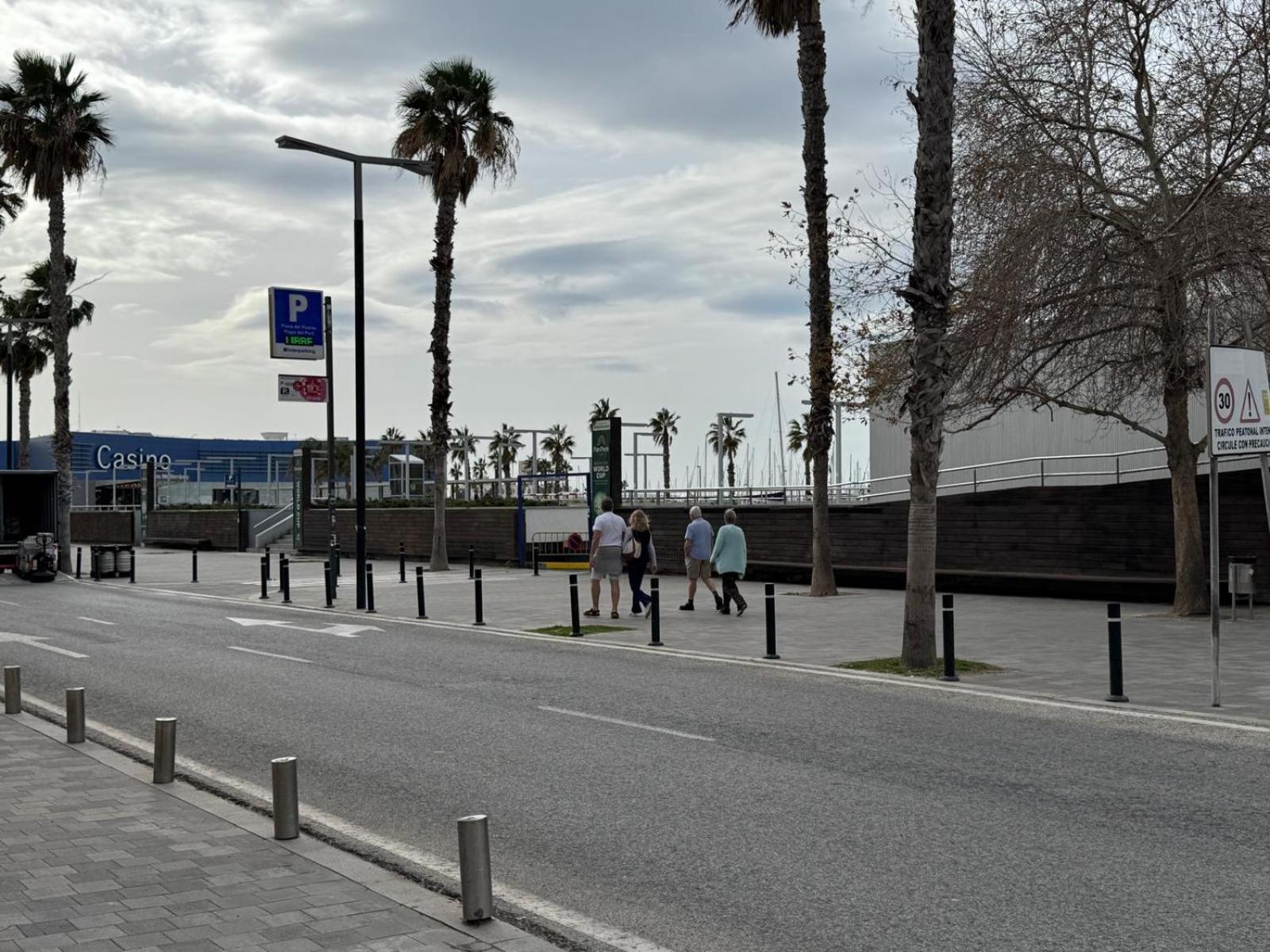 Apartamentos Playa Postiguet Alicante Exteriör bild