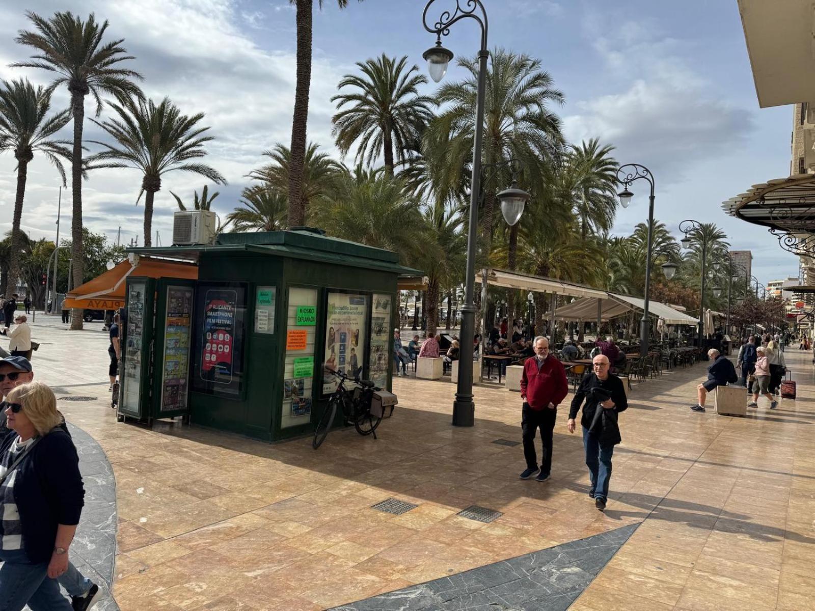 Apartamentos Playa Postiguet Alicante Exteriör bild