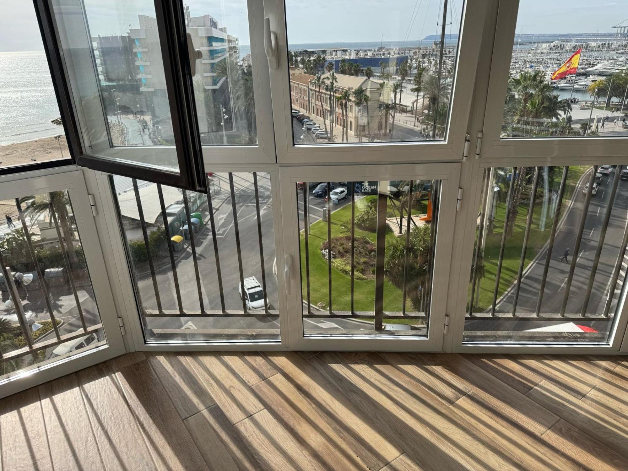 Apartamentos Playa Postiguet Alicante Exteriör bild