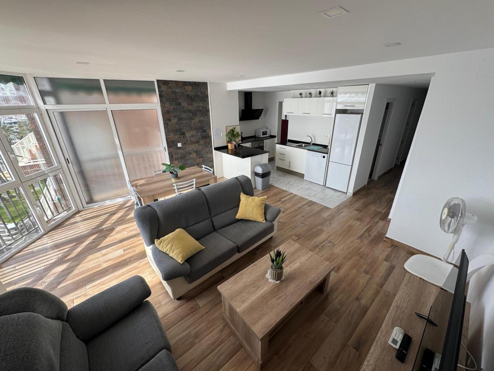Apartamentos Playa Postiguet Alicante Exteriör bild