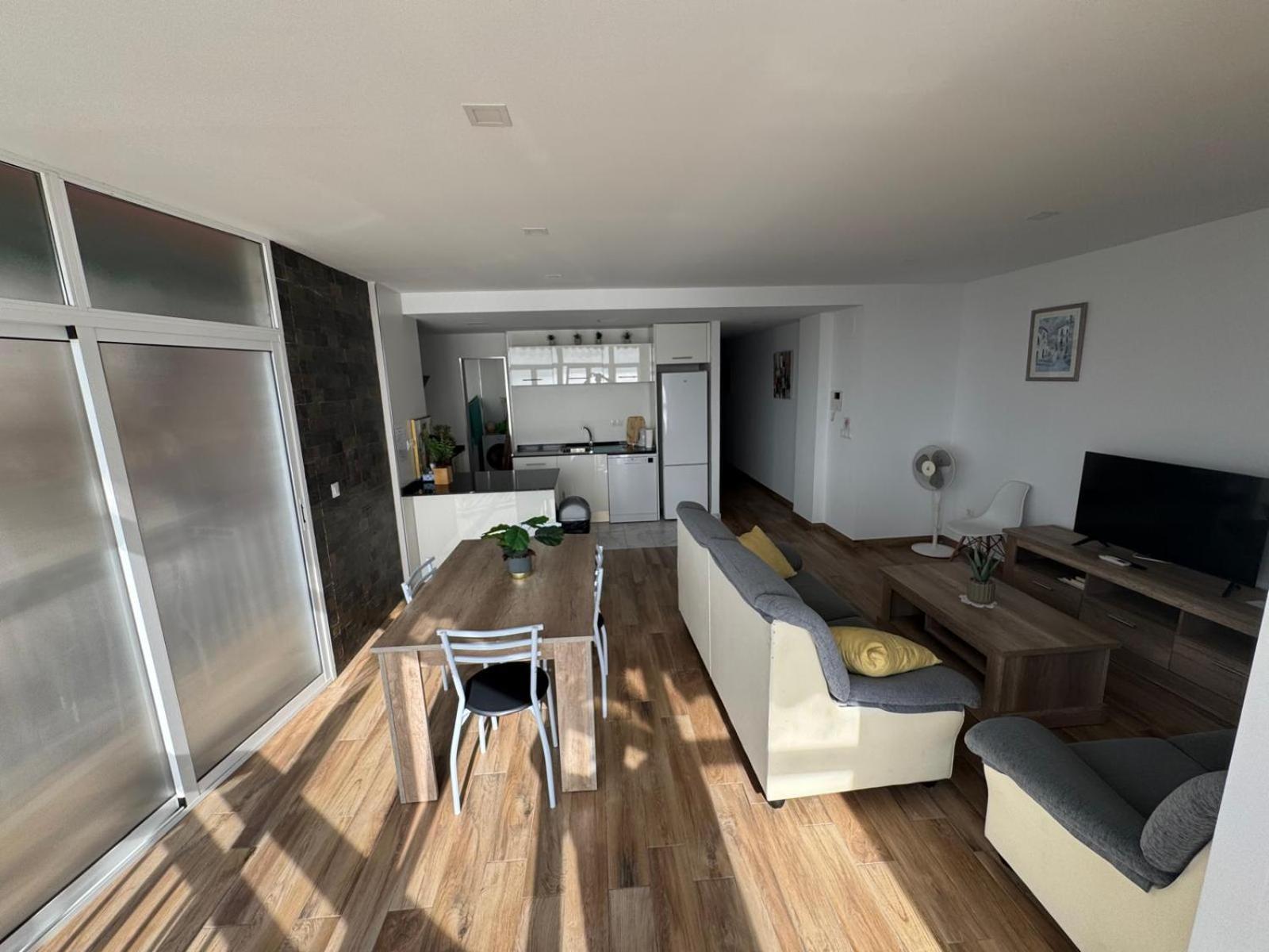 Apartamentos Playa Postiguet Alicante Exteriör bild