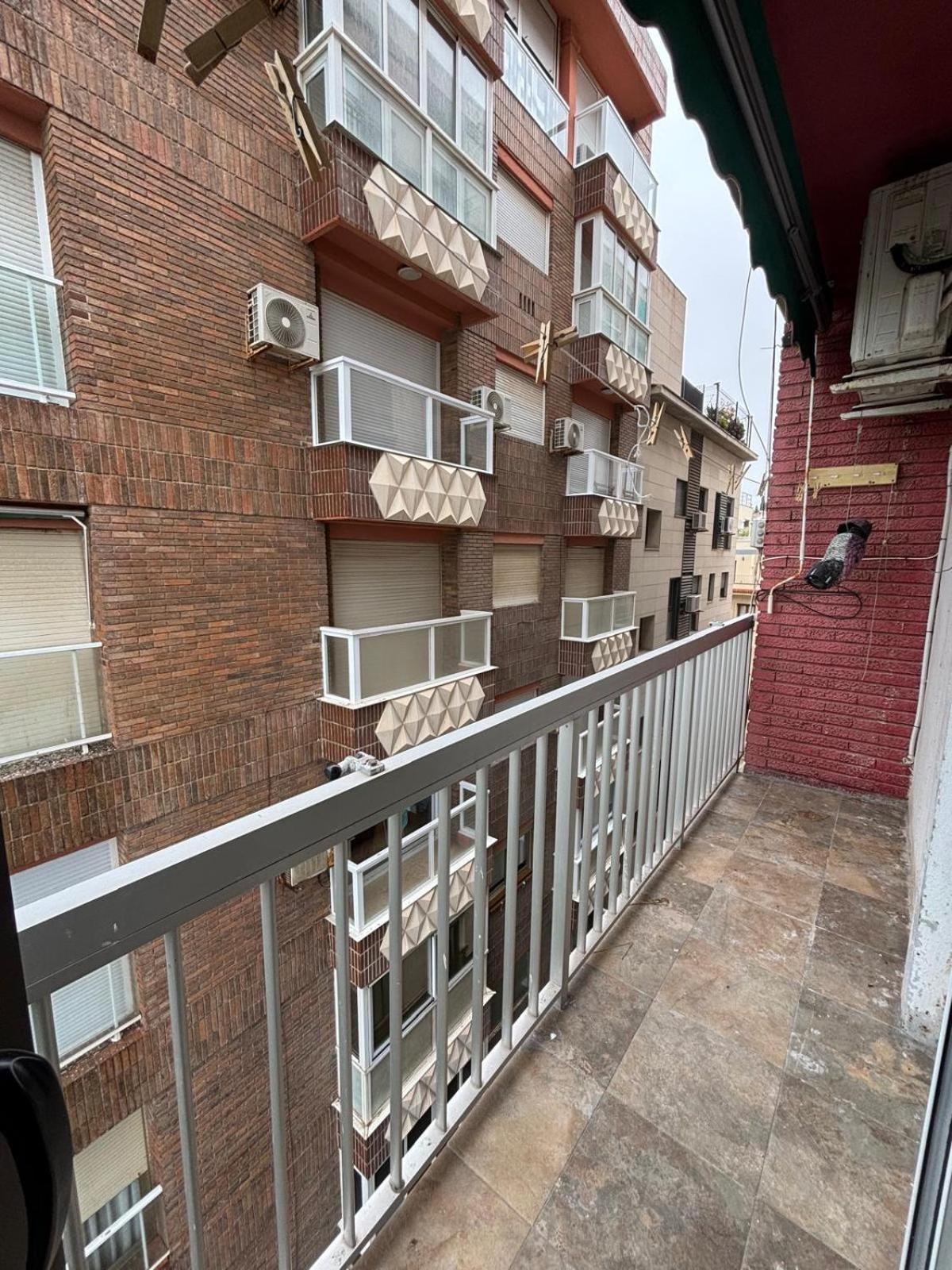 Apartamentos Playa Postiguet Alicante Exteriör bild